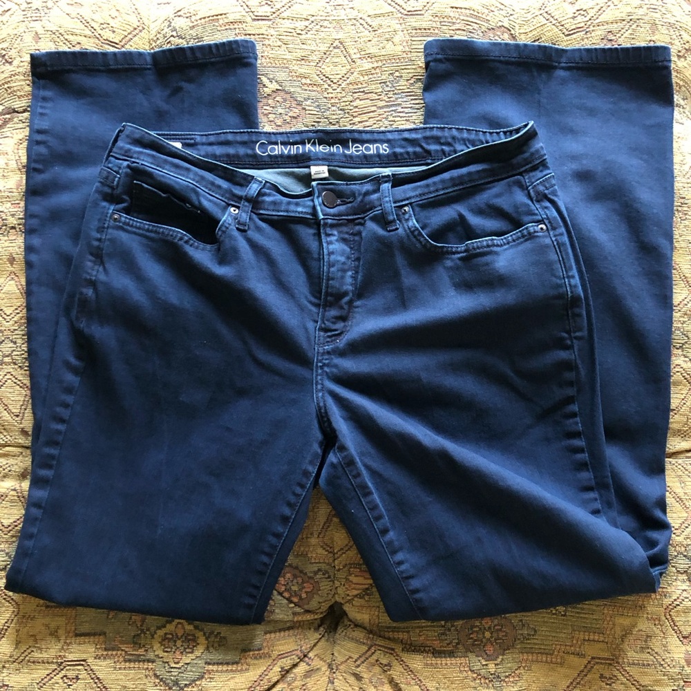 Calvin Klein Jeans Dark Wash Bootcut Mid-Rise Size 12 31